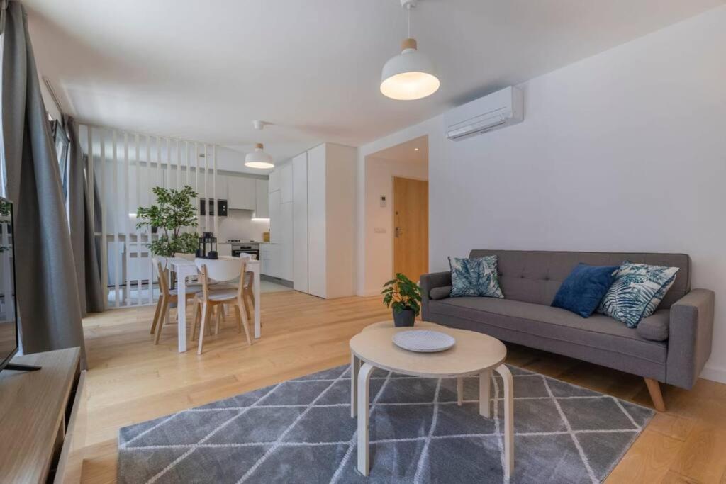 Campolide 2 Bedroom Delight By Innkeeper ลิสบอน ภายนอก รูปภาพ