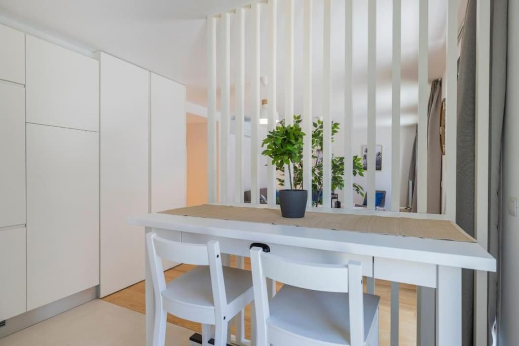 Campolide 2 Bedroom Delight By Innkeeper ลิสบอน ภายนอก รูปภาพ