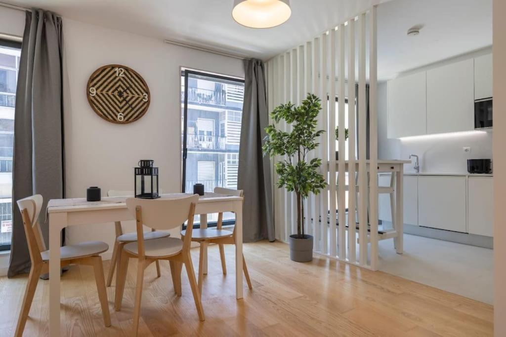 Campolide 2 Bedroom Delight By Innkeeper ลิสบอน ภายนอก รูปภาพ