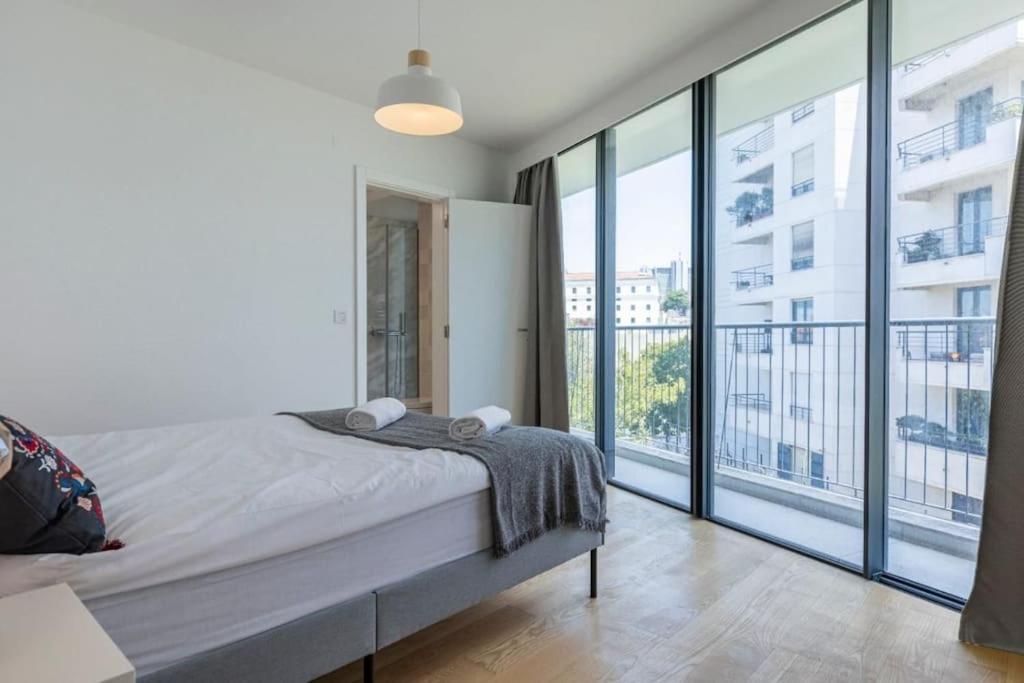 Campolide 2 Bedroom Delight By Innkeeper ลิสบอน ภายนอก รูปภาพ
